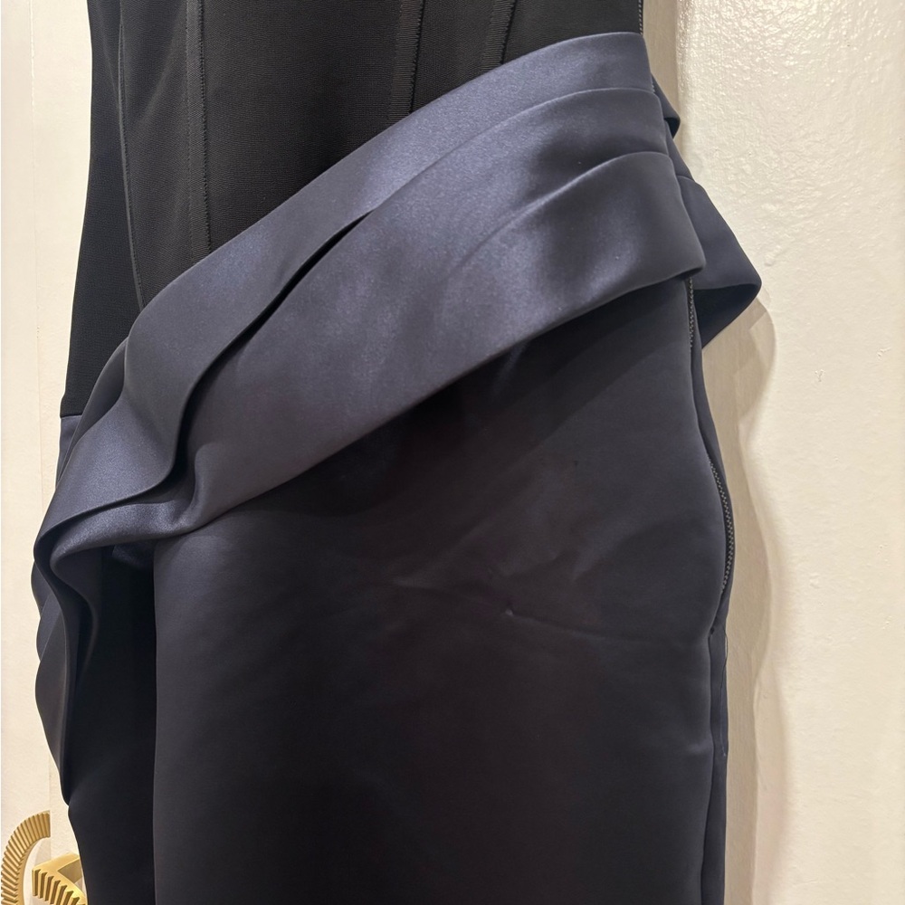 Nafsika Skourti The Trophy Evening Gown - Picture 5 of 6